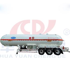 Trator Semi-Reboque a Diesel
